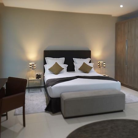 Elbo Suites Brazzaville Buitenkant foto